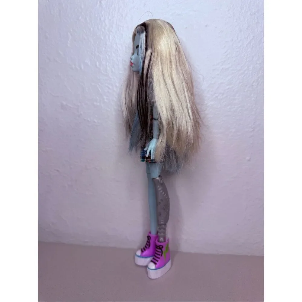 Monster High Frankie Stein Fashion Doll‎ Clothing & Shoes